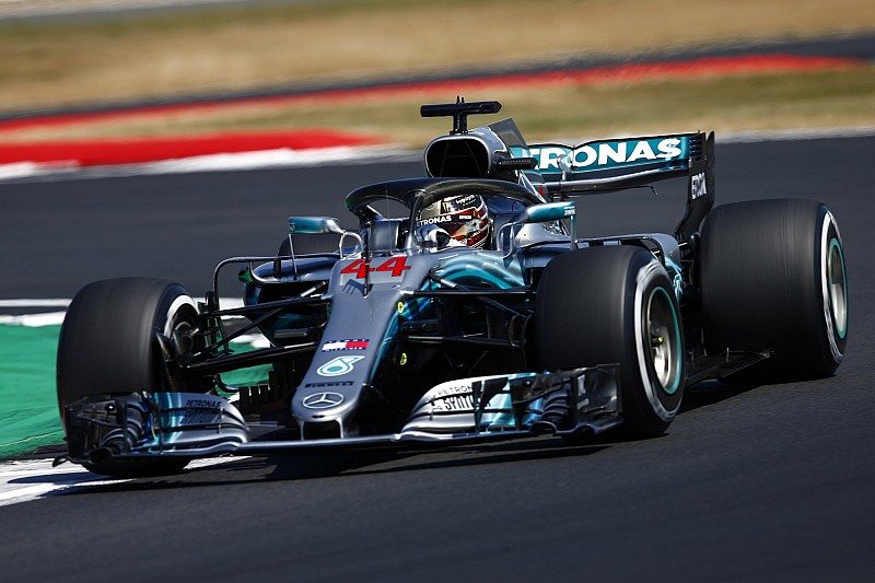Hamiltons Heimspiel vermiest: Kollision mit Kimi Räikkönen