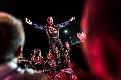Carlos Sainz: “En el Dakar está mi ADN de nunca tirar la toalla”