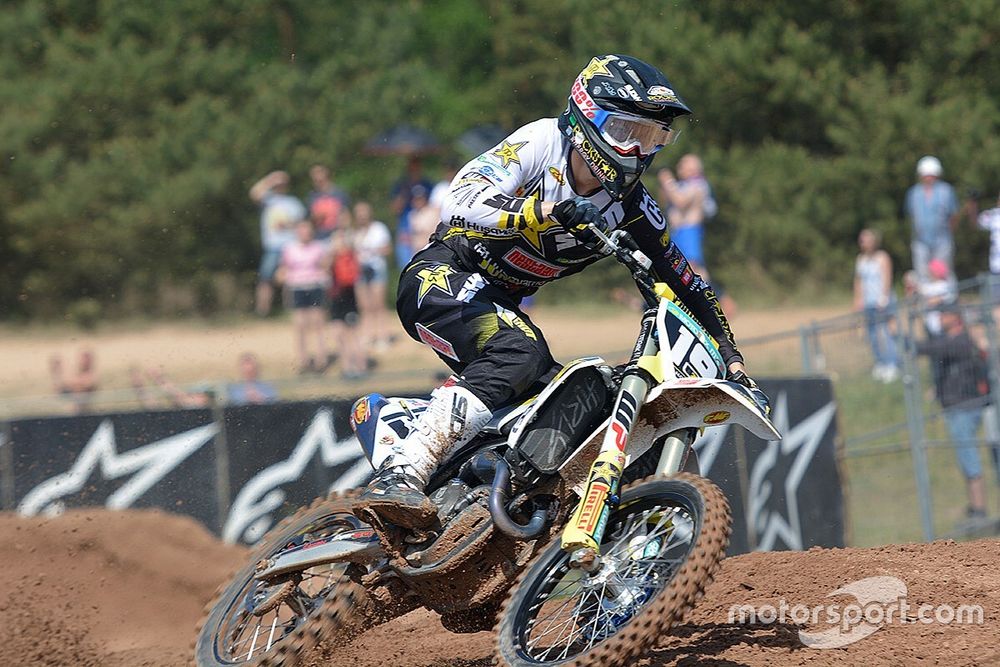 Musim Perdana MXGP, Olsen Pede Mampu Lima Besar