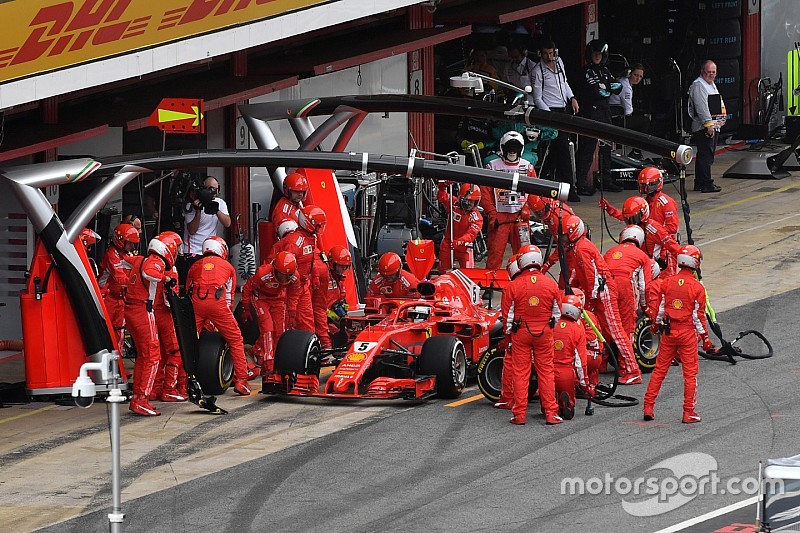 Vettel jelaskan alasan lakukan pit stop kedua