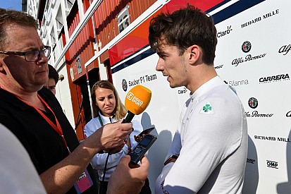 Óriási tehetség lakozik a Ferrari F1-es juniorjában: bajnoki gének?