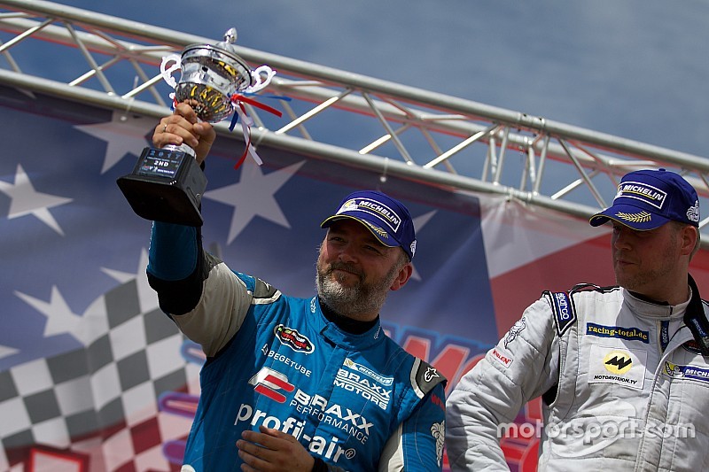 NASCAR Euro News: Braxx Racing will run three cars in 2018
