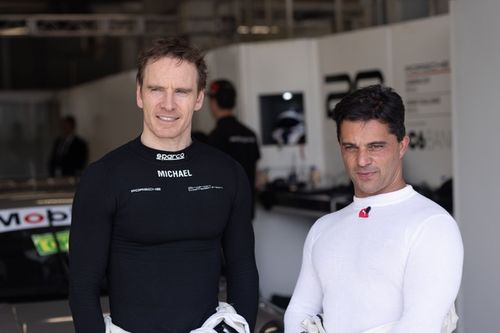 Porsche Cup: Dupla de Fassbender em Interlagos, Max Wilson fala sobre evolu&ccedil;&atilde;o do ator: "Melhor do que imagin&aacute;vamos"