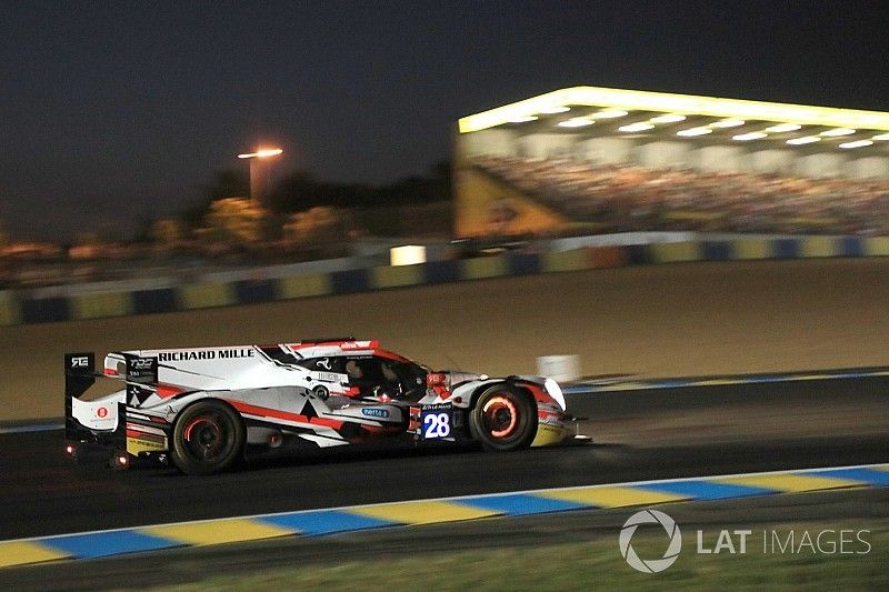 #28 TDS Racing Oreca 07 Gibson: François Perrodo, Matthieu Vaxivière, Emmanuel Collard