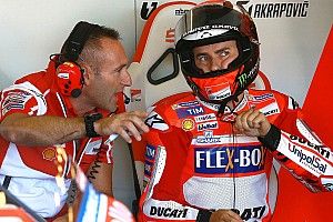 Lorenzo: "L'adattamento mio e della Ducati vanno circa alla stessa velocità"