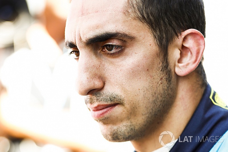 Óriási: Buemi elalszik az autóban, majd szemét módon felébresztik
