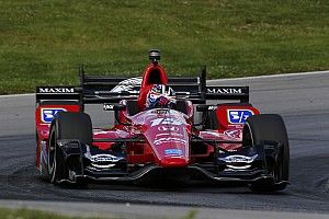 Warm-up - Rahal devant, Pigot dans le mur
