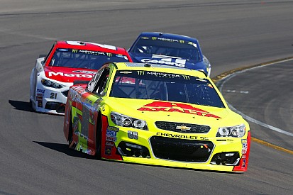 Dale Jr. pokes fun at Ryan Blaney after Phoenix radio outburst