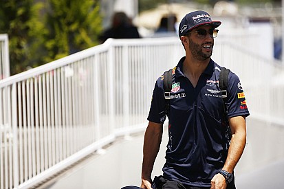 Ricciardo sentencia: Vettel no piensa antes de actuar