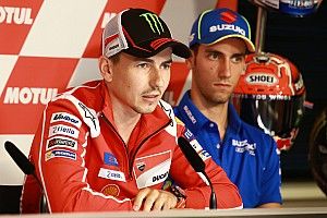 Lorenzo verspricht Dovizioso Unterstützung im MotoGP-Titelkampf