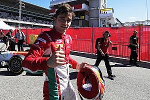 Леклер выиграл субботнюю гонку Ф2 в Барселоне