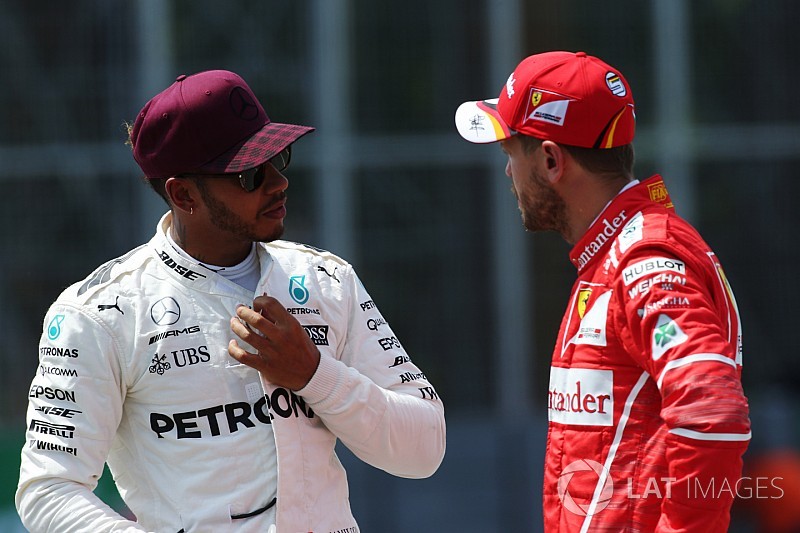 Hamilton: Vettel permalukan dirinya sendiri karena sengaja menyenggol