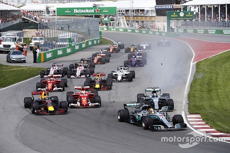 Lewis Hamilton, Mercedes AMG F1 W08, Max Verstappen, Red Bull Racing RB13, Sebastian Vettel, Ferrari