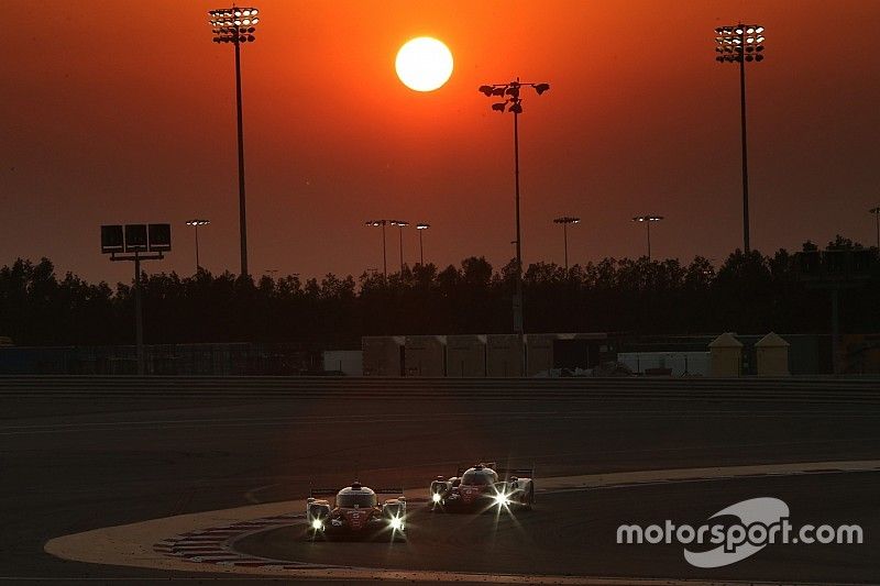 #5 Toyota Racing Toyota TS050 Hybrid: Sébastien Buemi, Kazuki Nakajima, Anthony Davidson, #6 Toyota 