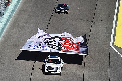 Stewart bids farewell to NASCAR competition, defiant to the end