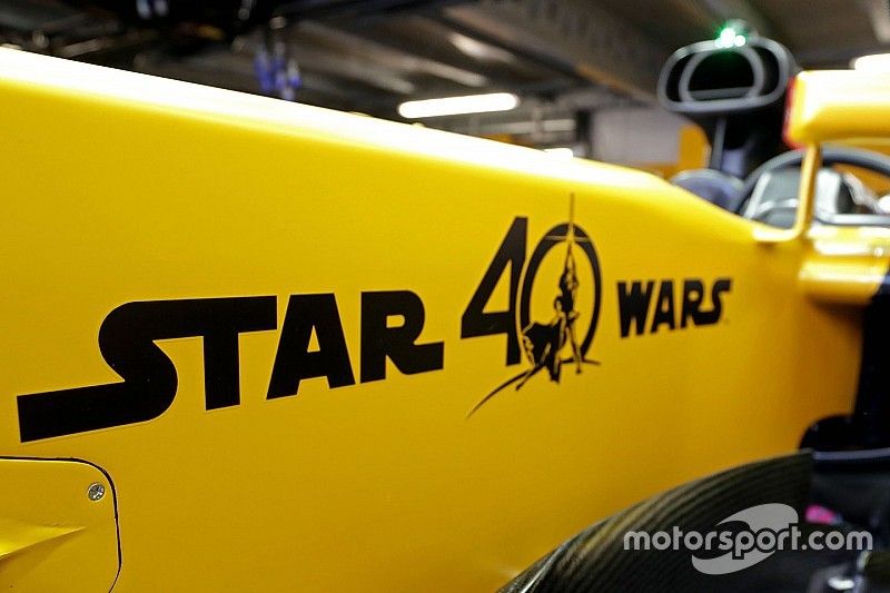 Star wars logo on the Renault Sport F1 Team RS17