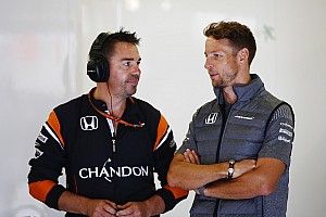 Button regresará de tiempo completo al deporte motor