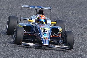Maini hoped for better, but pleased with rookie Italian F4 season