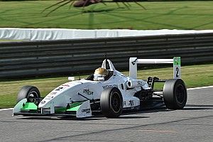 Thompson doubles up at Barber