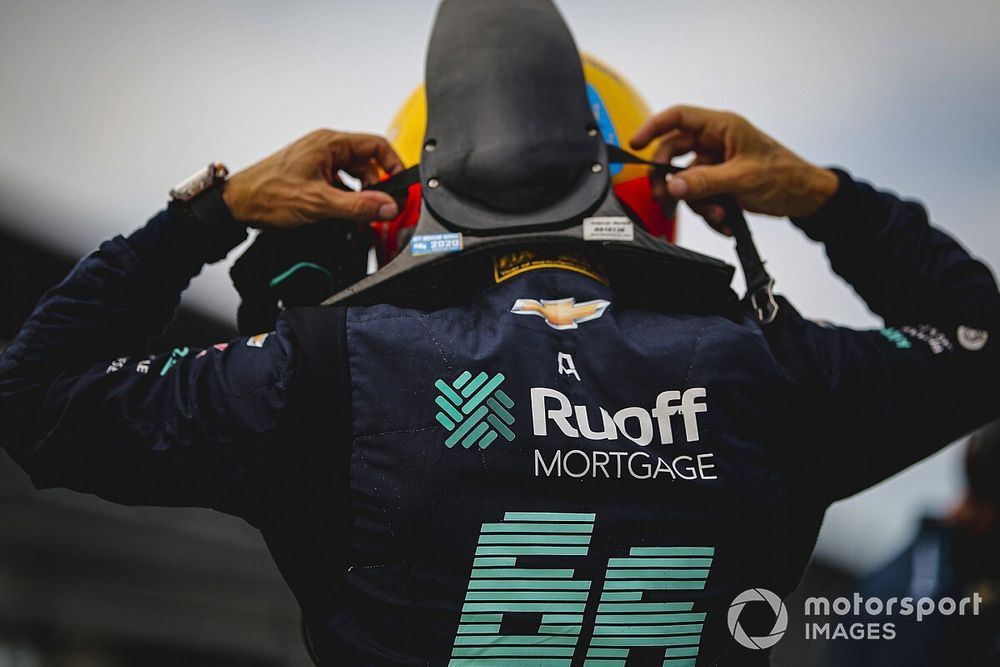 Todas las fotos de Fernando Alonso en la Indy 500 2020