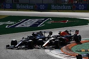 Wolff szerint Verstappen „taktikai szabálytalanságot” követett el Hamilton ellen