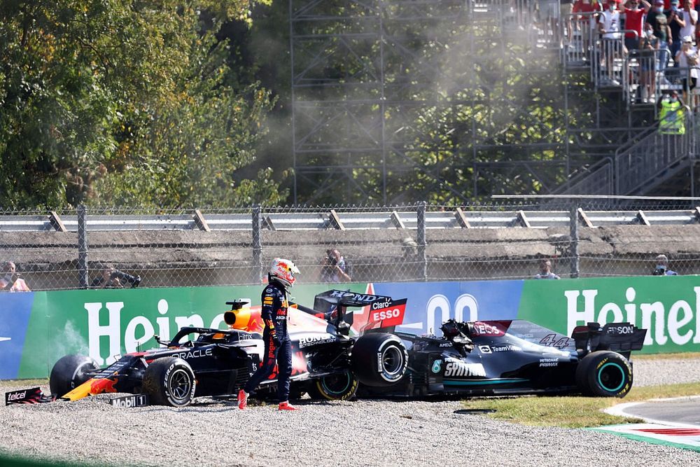 Verstappen: Nem teljesen értek egyet a büntetéssel, versenybaleset volt