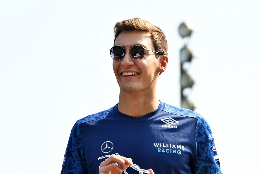 Russell szerint lágyabb gumik és hosszabb futamok kellenek a sprintkvalifikációra