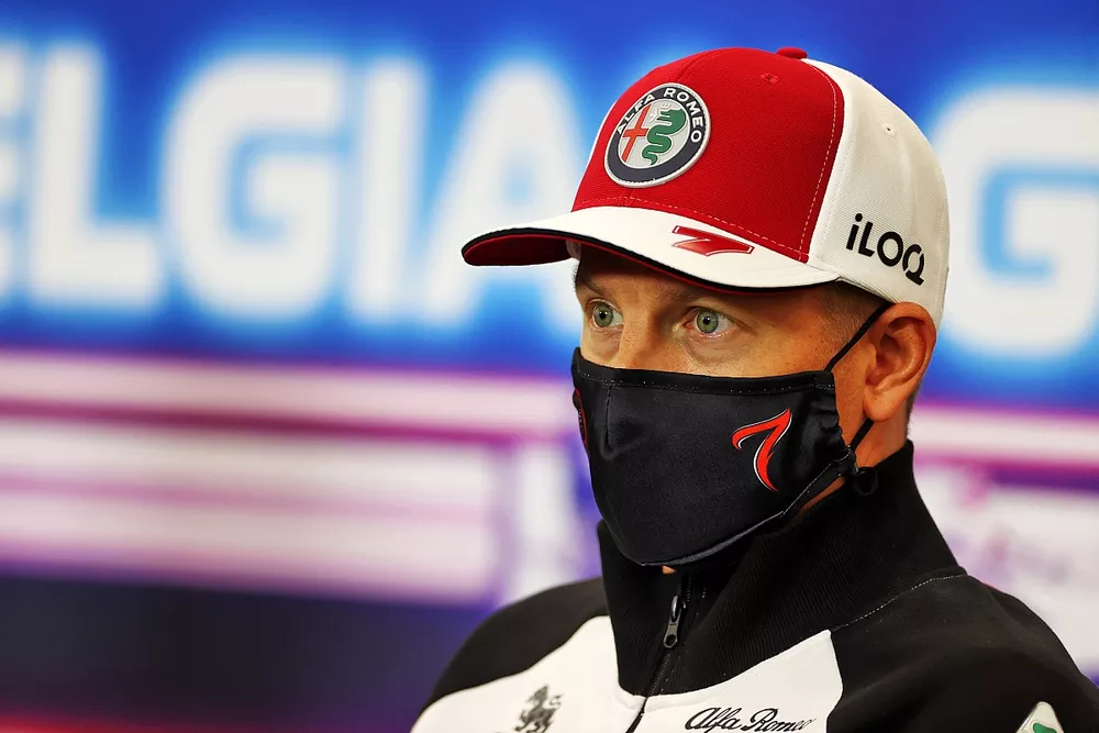 Kimi Raikkonen, Alfa Romeo Racing, en la conferencia de prensa