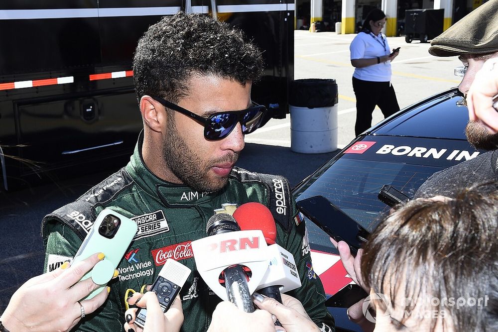 Bubba Wallace wants more NASCAR stars to speak out