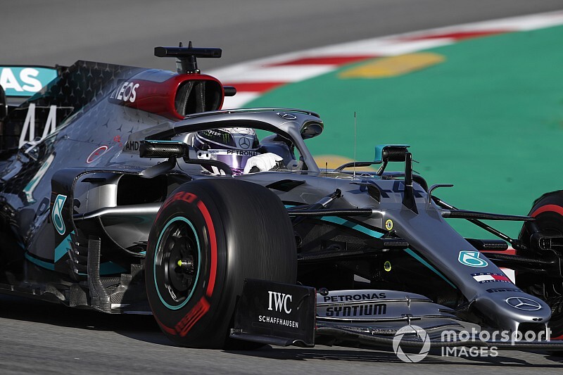 GP Bahrain: Mercedes con più Soft di Ferrari e Red Bull