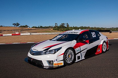 VÍDEO: Veja detalhes do Toyota Corolla da temporada 2020 da Stock Car