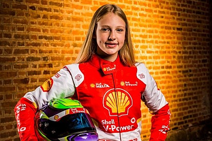 Promessa do automobilismo feminino brasileiro foi aluna de Tuka Rocha e tem Leclerc como ídolo