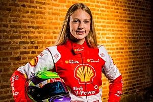 Promessa do automobilismo feminino brasileiro foi aluna de Tuka Rocha e tem Leclerc como ídolo