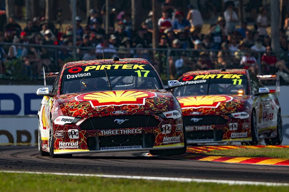 Supercars powerhouse backs cancer charity