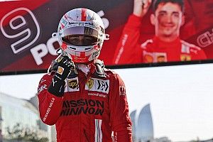 Леклер выиграл квалификацию в Баку после пяти аварий