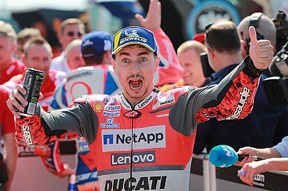 En pole avec Ducati à Misano, Lorenzo est "très fier"