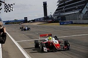 Шумахер выиграл вторую подряд гонку Ф3 и приблизился к Тиктуму в борьбе за титул