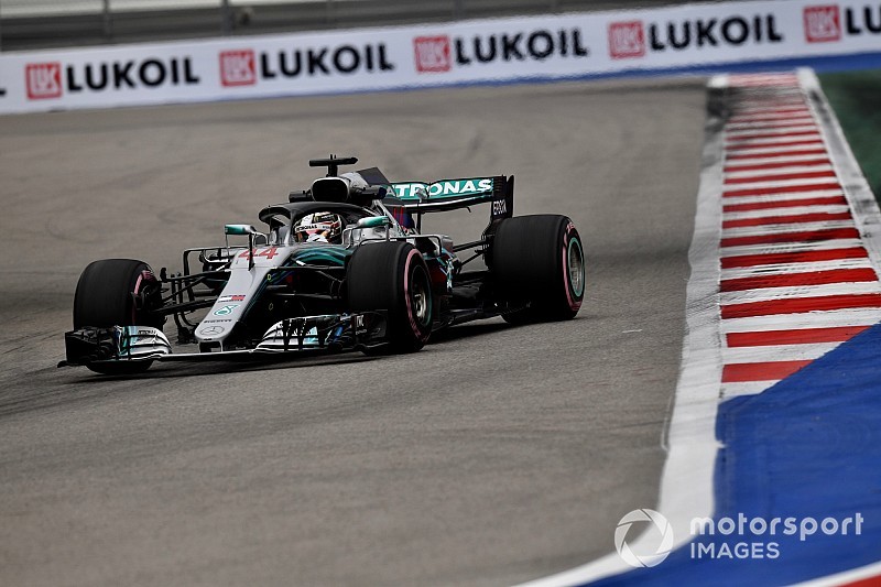 FP3 GP Rusia: Hamilton kalahkan rekor waktu Vettel di Sochi