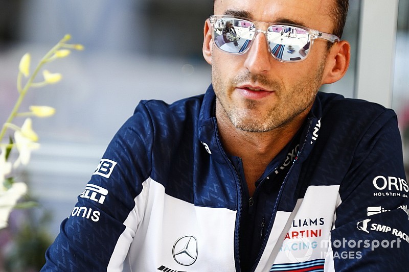 Kubica a Williams listáján van, de nem várhat decemberig