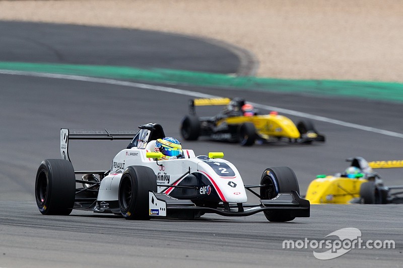Sargeant e Fewtrell conquistano le vittorie nelle due gare del Nurburgring