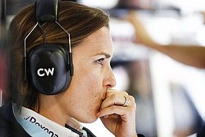 «Не собираемся выносить на публику грязное белье». В Williams отказались обсуждать поздний старт тестов