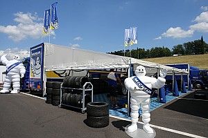 Carrera Cup Italia: nell'afa del Mugello arriva la pioggia di gomme "jolly"