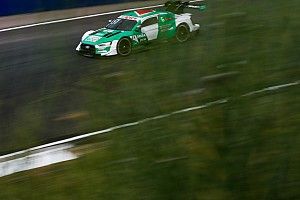 Hockenheim DTM: Heyecan dolu yarışta Müller şampiyona rakibi Rast'a karşı başarılı bir savunma gerçekleştirdi