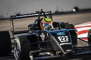 USF2000: Eduardo Barrichello sobe duas vezes ao pódio e fica com o vice-campeonato