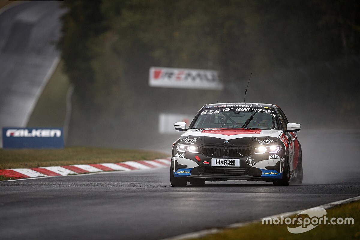 Emir Aşarı, Nürburgring 24 Saat'te ikinci oldu