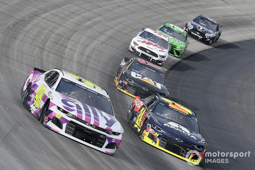 Jimmie Johnson's playoff hopes for final season rest at Daytona