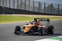 A közúton száguldozott a Lamborghinijével az F3-as pilóta! (videó)
