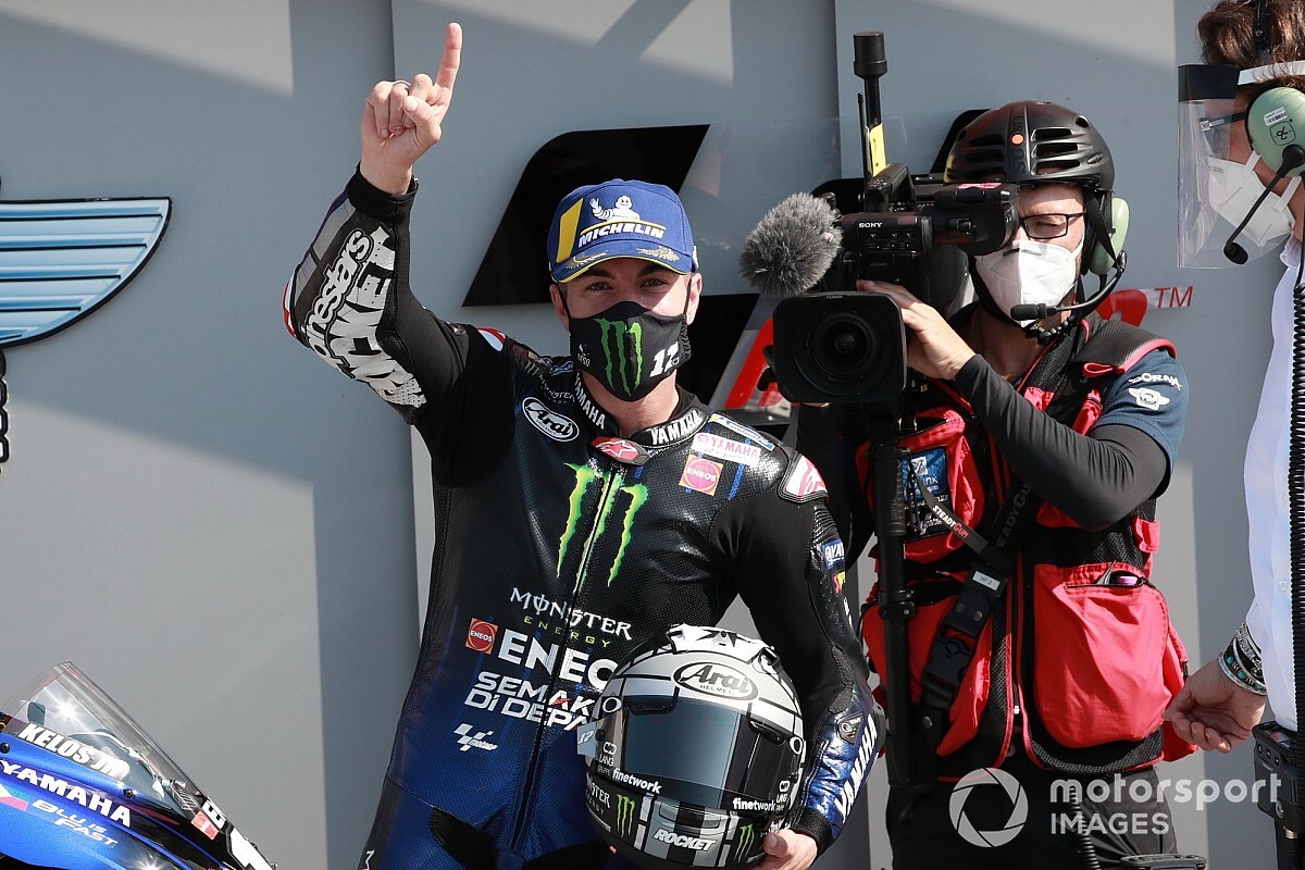 Arrolladora pole de Viñales en Misano