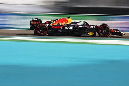 Les résultats de Red Bull restent trop "aléatoires" pour Verstappen
