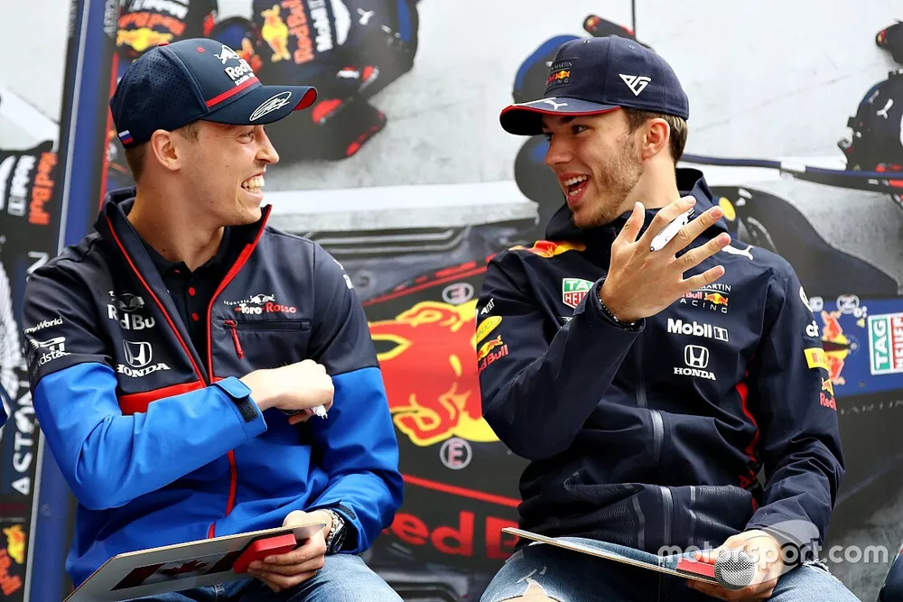 Pierre Gasly, Red Bull Racing, Daniil Kvyat, Toro Rosso